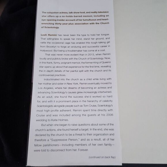 💚3/$20 Book - "TroubleMaker" by Leah Remini (2015) - Picture 4 of 8